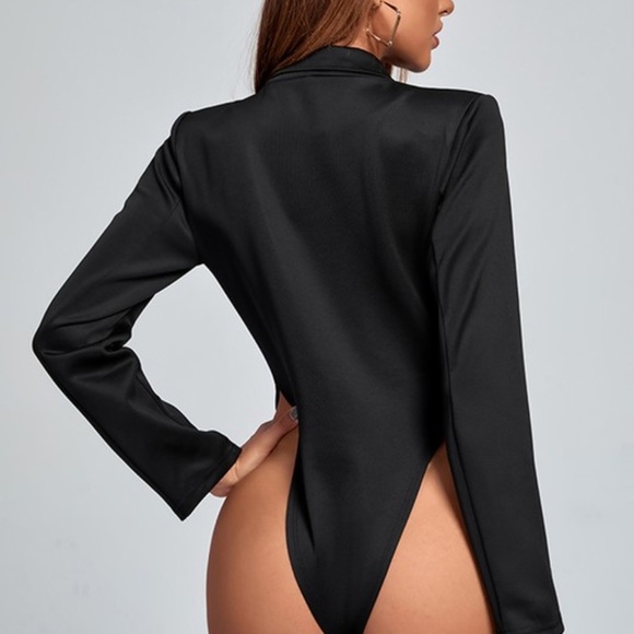 Sadie Lane Shoulder Padded V-Neck Silky Bodysuit - Picture 3 of 5